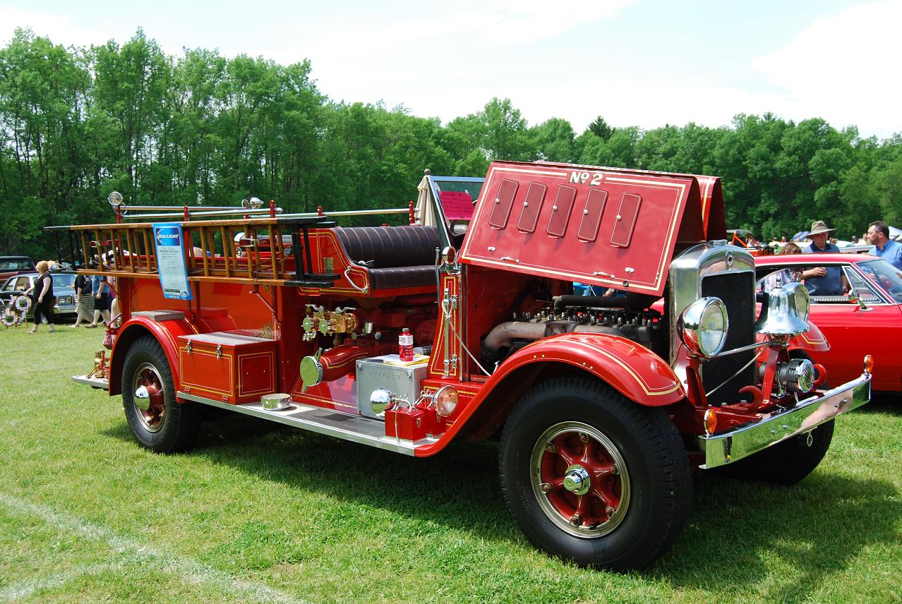 29th Annual New London Car Show and Swap Meet Hotrod Hotline